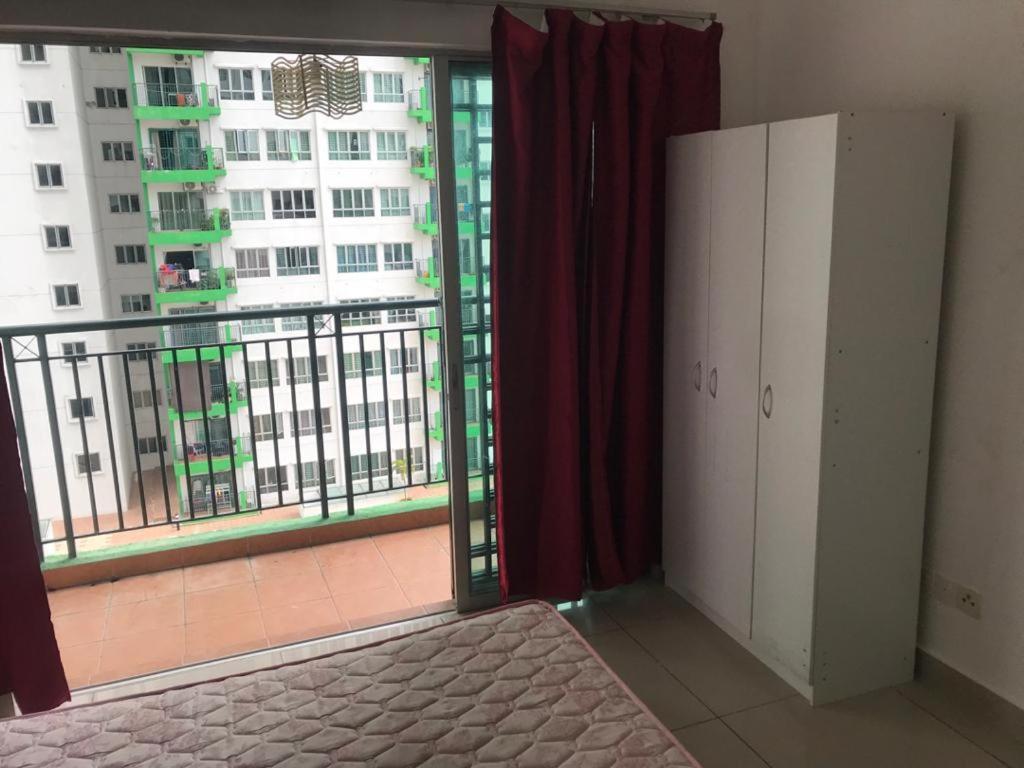Oug Parklane Room Bilik - Kuala Lumpur — Photos 1